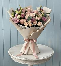 Букет цветов из:  Розы и Лизиантусы #REPLACE_PRED# Шереметьевка