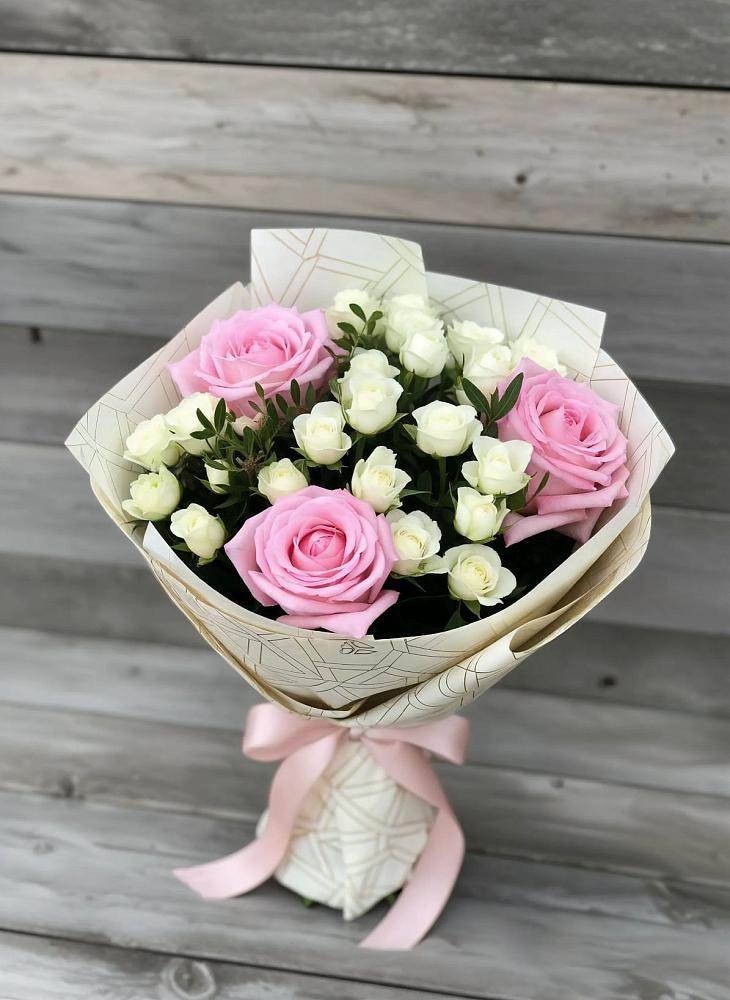 Букет цветов из: Розы в Шереметьевка