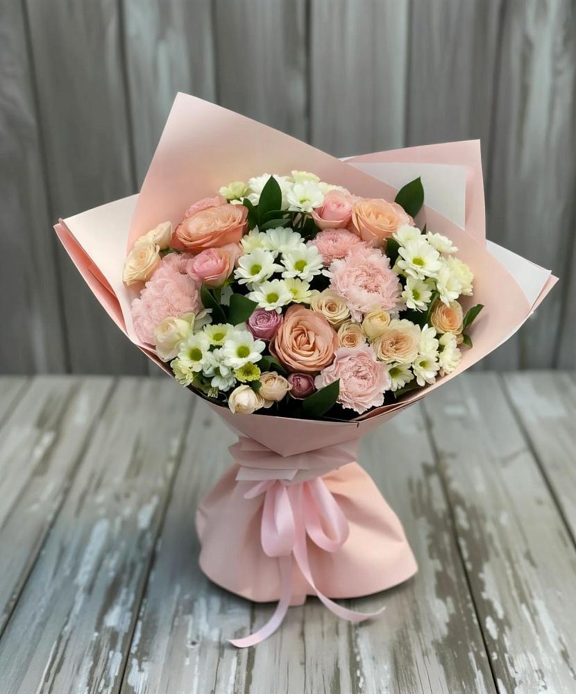 Букет цветов из: Гвоздики, Розы и Хризантемы в Шереметьевка