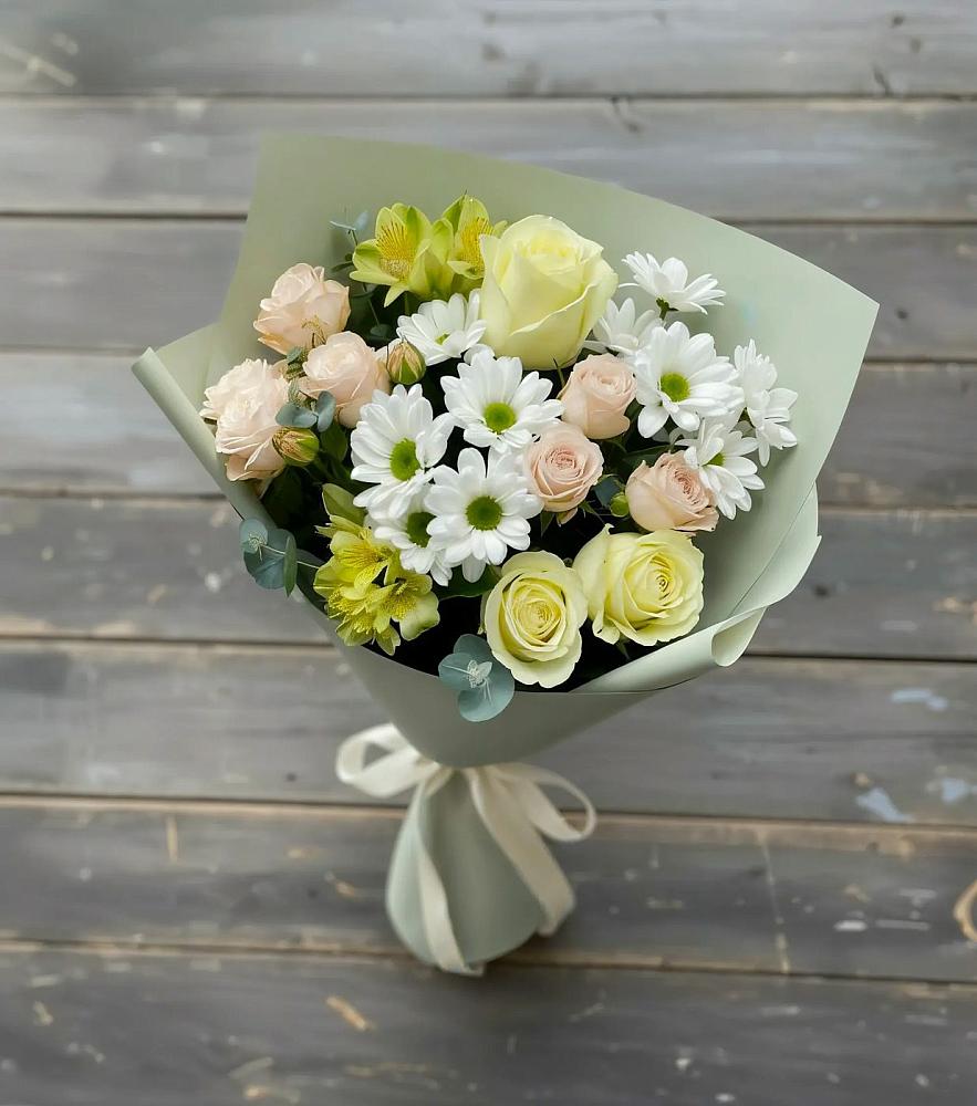 Букет цветов из: Альстромерии, Розы и Хризантемы в Шереметьевка