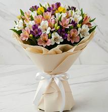 Букет цветов из:  Альстромерии в Шереметьевка