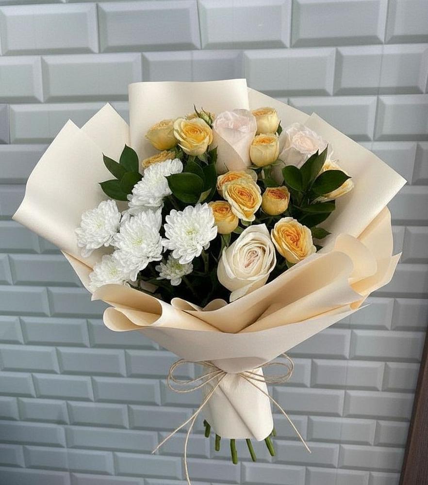 Букет цветов из: Розы и Хризантемы в Шереметьевка