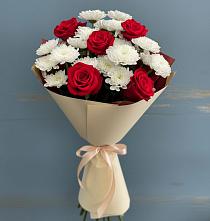 Букет цветов из:  Розы и Хризантемы в Шереметьевка
