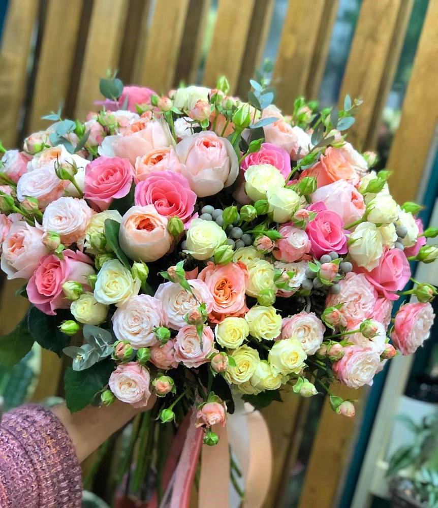 Букет цветов из: Розы в Шереметьевка