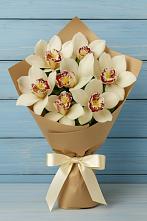 Букет цветов из:  Орхидеи и Розы в Шереметьевка